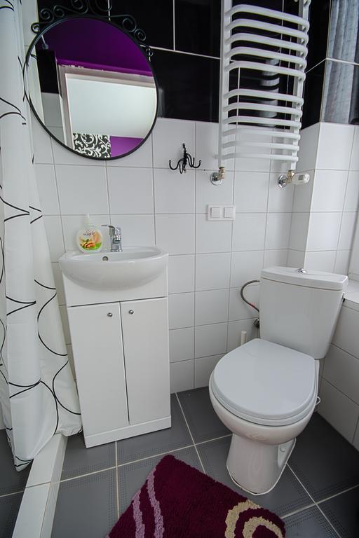 Dom Na Starym Goscincu Tiszyna Villa Dubicze Cerkiewne Стая снимка